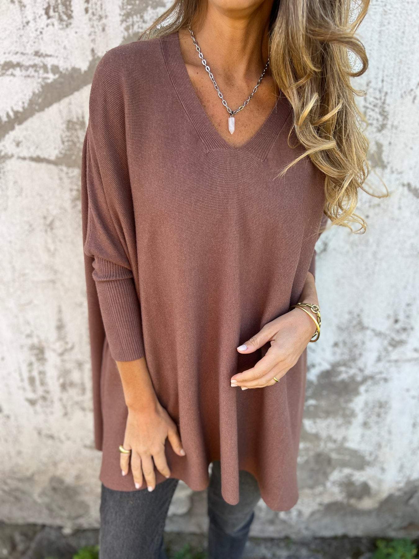 Mopura | Sweter Oversize z Dekoltem V